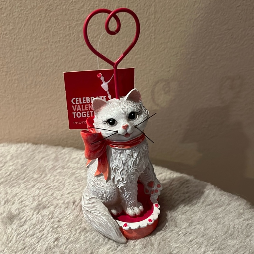 Cat Valentine’s Day card or photo holder NWT